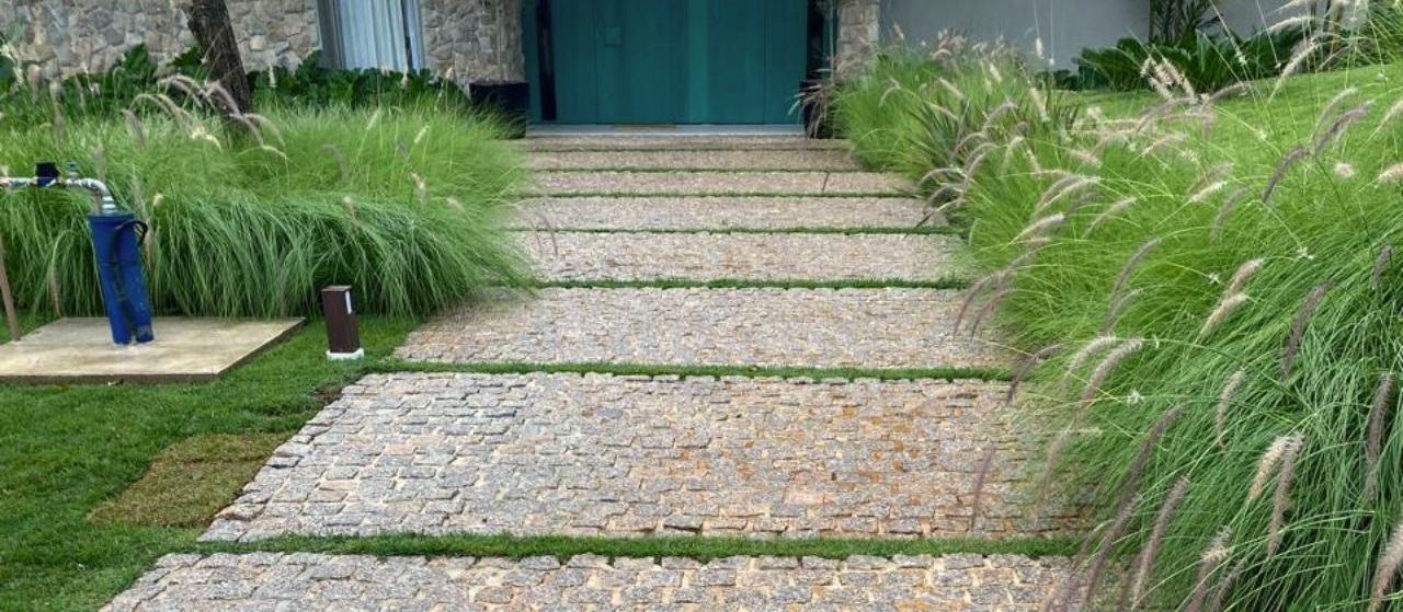 calçamento pedras paralelepipedo 10 por 10  didi-pedras